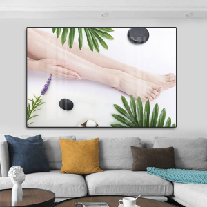 Tranh Cô Gái Treo Spa SP17